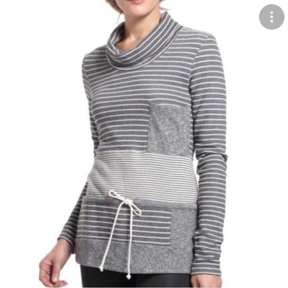 Anthropologie Gray Striped Sweater